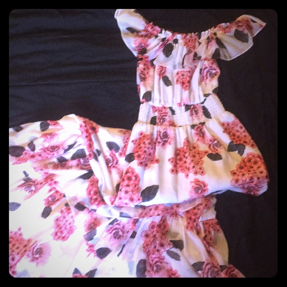 White House Black Market floral maxi
